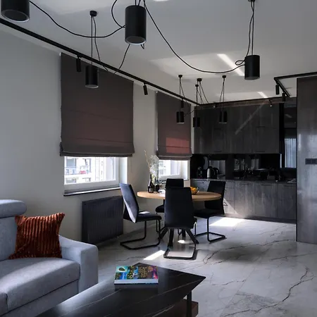 Small Venice Apartment