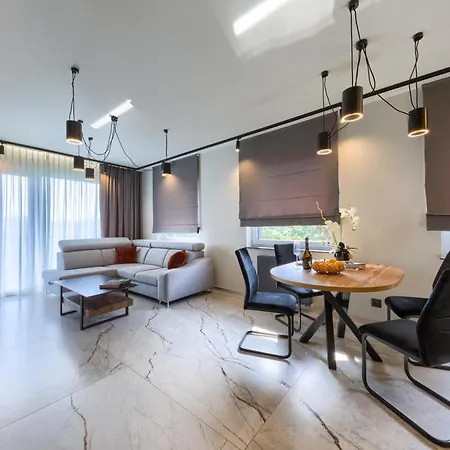 Апартаменты Small Venice *